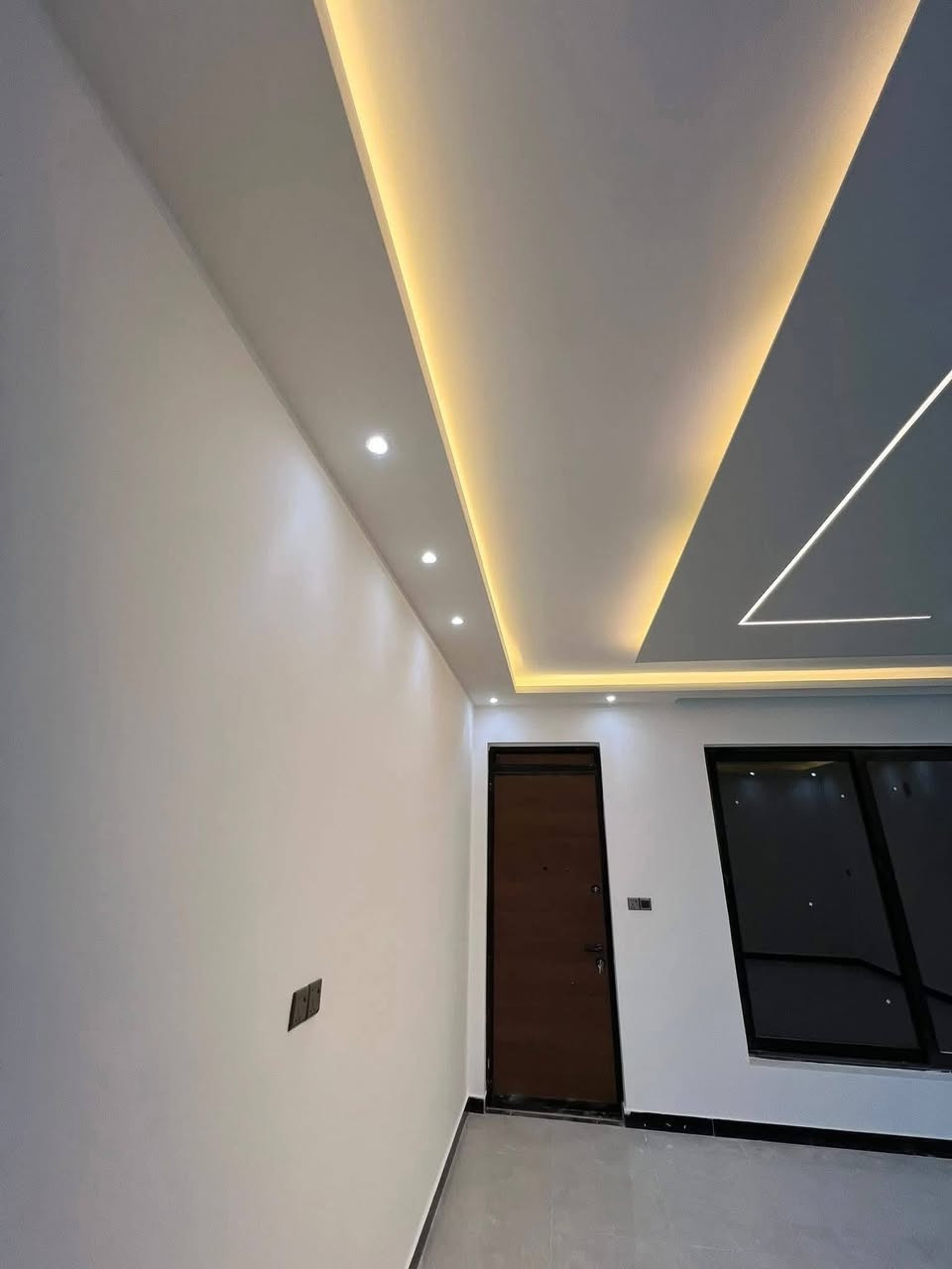 سلام عليكم...عراض لفترة محدوده ....

1_عمل ديكور بوكس جبسن بورد كرسته وعمل بدون انارة 25 الف مع النارة 28 الف ..

2_عمل ديكور رگم مع البوكس جبسن بورد كرسته وعمل 38 الف بدون انارة مع النارة 43 الف 

3 عمل ديكور جبسن بورد رگم فلات عدل كرسته وعمل بدون انارة 30 مع النارة 35 ...

4_واذا كان فقط عمل ....10 الف ...إلى 20 الف حسب نمط العمل 

اي ستفسار اتصل***********
