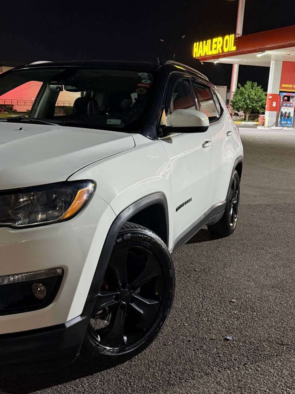 جيب كومباس
المحرك : 2400 تنفس طبيعي

لون السيارة : Black Edition

استيراد  :امريكا🇺🇸

الموديل :2021

الضرر: بابين فقط ومبدلين بامريكا وصار عندي طخة خفيفة بل 

جاملغ الامامي جهه السائق بارد على كد شبر اقل 

السيارة :اضافة منظومة غاز اصلي 

الممشاة :140 mi

السيارة كاملة وجاهزة علئ اخير حبه مانقصها برغي حداده جديده

 

منظومة احتراق كامله جديده 

السيارة :ابسمي وتحويل مباشر السعر 155 

مكان السيارة موصل ترهم مراوس حسب القناعه

***********

***********
