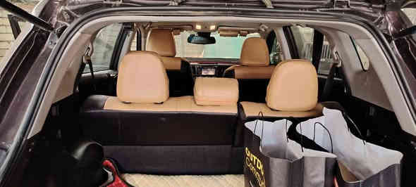 السلام عليكم
تويوتا راف4 2017  وارد كندي 

ماشية 85 الف 
حجم المحرك 2500

حادثها كلش بسيط موضح بالصور 

والسونار أيضا موجود

گير محرك تبريد صدر كلة جديد غير مفتوح  

مواصفاتها 

رادار

تحكم ستيرن

 تحديد مسار 

 كامرة خلفية

 مثبت سرعة 

السعر 158

المكان شارع فلسطين 

للاتصال ***********
