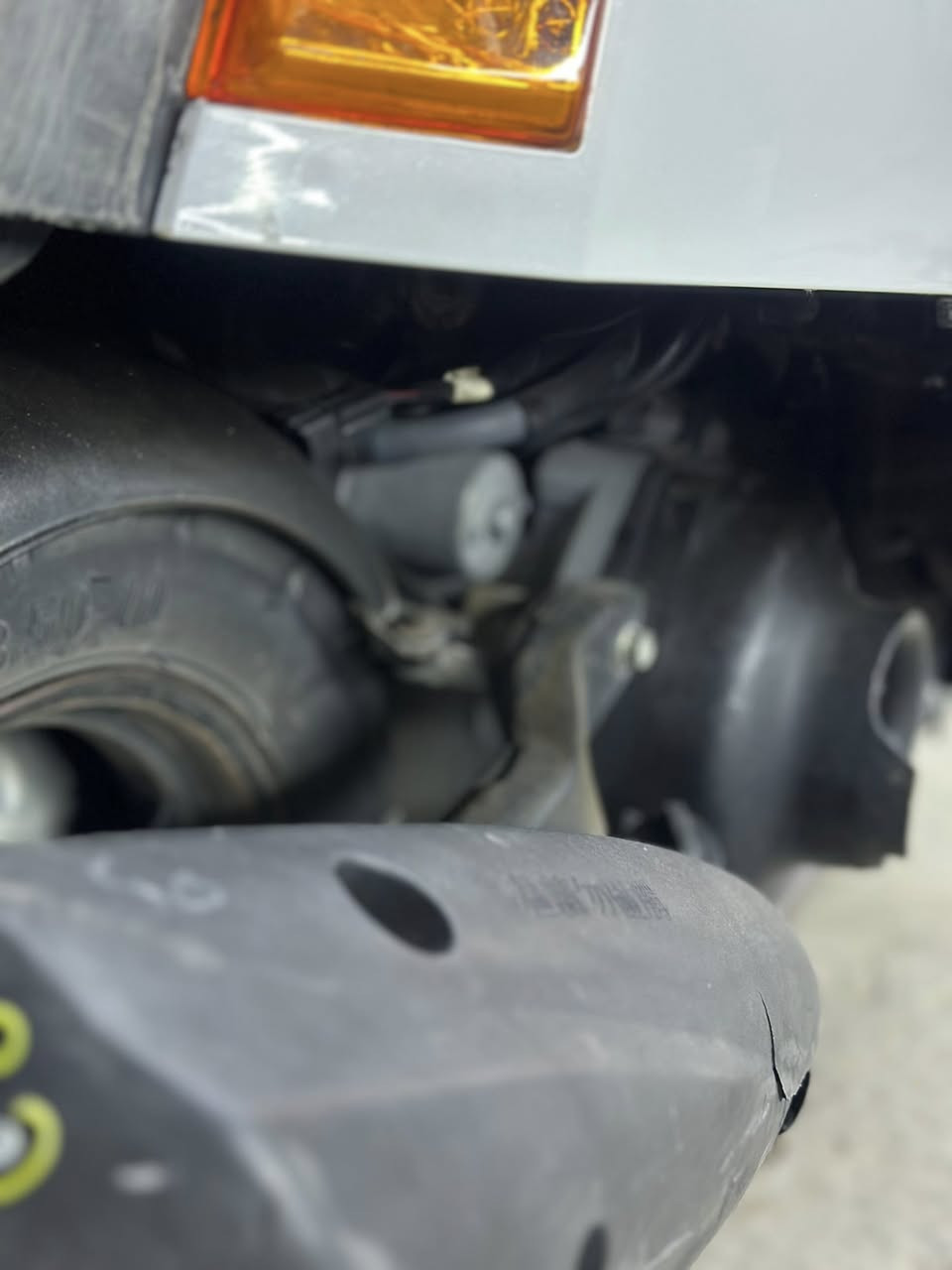 السلام عليكم شاب بوليس 2010كفاله عامه نوزل مو  كابريتر+مامفتوح اي شي مراوي عادي بيه ***********المكان بغداد
