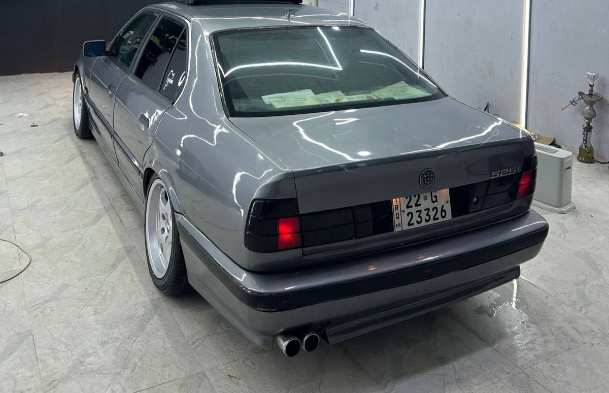 بی ئێم مۆدێل 1993/525iA/E34 فوول مواسەفات
بەی بی ئێس گێڕ ئۆتۆماتیك/سڵایت/ مۆدی /S
کوشن جڵد/هەشت بالیف/فۆڕمیكا
پێش گەورە/دەبڵ ئێرباگ/لایت و بەگلایت بیلاد
دەعامی پێش و پشتی M
پەردە
ڕەقەم و سەنەوی و ژینگە نوێ 2030
هەزە ٢٠٢٦
تاقم پێش و دوای تازە داگیراوە كامل چركەی تێدا نییە 
تەبرید سارد و گەرم بەشەرت

سعر : داوای بکە لە کۆمێنت ڕاستەوخۆ بۆت دێت 🤖

گێڕ و مەكینەو ئەكسل بەشەرت
کامل فڕن كراوە بۆ جوانی سەقف بەشەرت بێ مەعجون
ویل ئیم فایف
پێش و دوای كەپسە سەیارەكە
بڕاوە بەشەرت

شوێن كۆیە
بۆ پەیوەندی کردن بە خاوەنی 

***********
