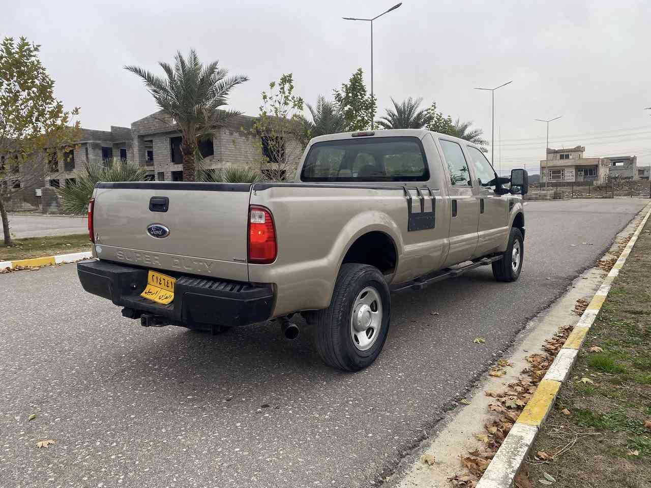 فورت F250موديل2009بنزين 8سلندر 82الف ماشى سياره جديده ماناقص بورغى گير محرك 4ويل شرت سياره خمسه كاميره شاشه ايبات بيها منزومه غاز داخل بودى بلاستيك شاده  باب بودى جك سنويه مامنتهيه فحص و هزه جديد تحويل نفس وقت سحر 125و بيهامجال رقم تلفون ***********بيها واتساپ و فايبر
