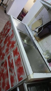 كاونتر 3 قطع نضيف مثل مموضح بالصور #ب125 وماكو هيج سعر مكاني بغداد الد...