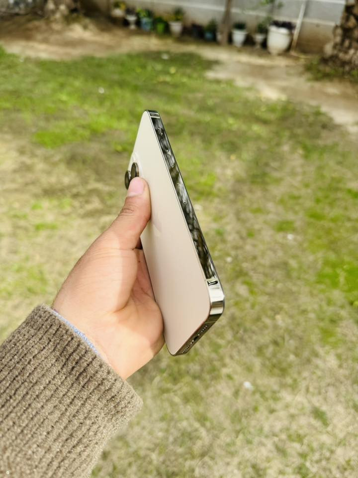 سلام عليكم ايفون ١٤ برو ماكس ذاكره ٢٥٦ شرق ارسط عربيAAA بطاريه ٨٨ بلاديه نضافه 100/100 شخط مابي جهاز مبدل بس شاشه اصليه او بصمه شغاله شاشه فول اداء يخبل اكرر جهاز بس شاشه اويد ابيع ما اراوس الخاص مفتوح او سعره مناسب ديالى


**إذا كنت صاحب هذا الإعلان وتريد حذفه لأي سبب، رجاءا أرسل رسالة إلى الدعم الفني**