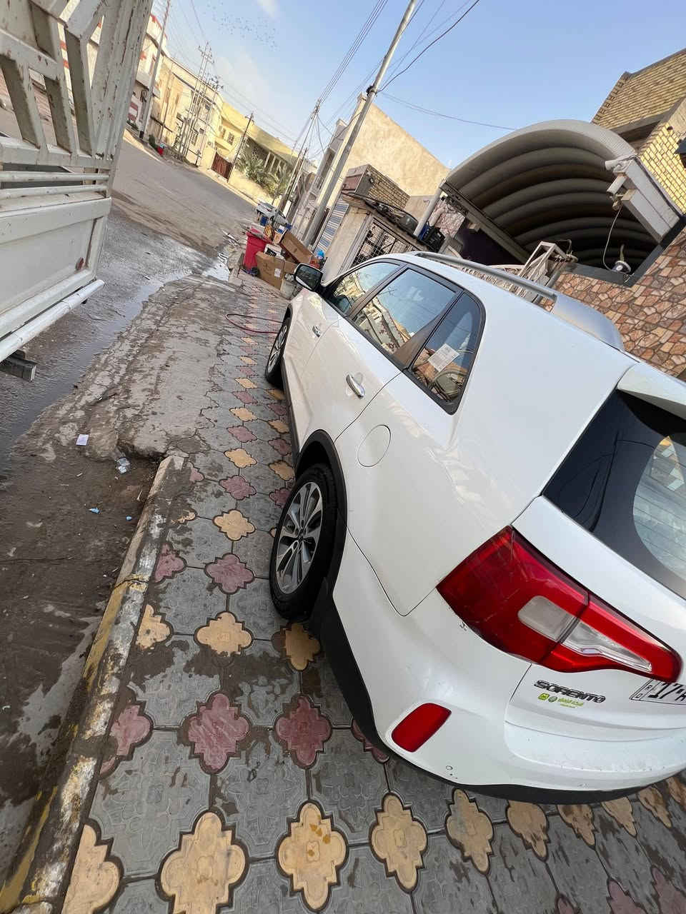 سلام عليكم
كيا سورنتو2014  خليجي رقم
رقم مثنى الدولي
داخل لونيين
ويل كروم  
محرك 3500  6سلندر
 7 راكب مع كشنات جلد 
اشاير ترحيب بلمرايه 
تخم تاير 
بك لايت led
منظومه زنون 
مرايه شفط
 ويل كب نيكل 
 حساس امامي خلفي 
 3 قطع تبريد 
 اربعه انظمه قياده 
 يو اس بي
 فول تحكم ستيرن 
 كشنات كهرباء
كامرا 
بصمه تشغيل+بصمه أبواب
سياره جديده كلش
محرك مفتوح ومضبط عل اخير 
مكان الناصرية
رقم التلفون
***********
ملاحظة تحويل بنفس اليوم
