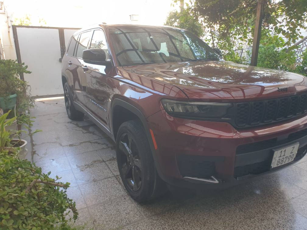 السلام عليكم 
جيب كراند شيروكي ٢٠٢٤ بلاك ادشن ماشية ٧٠٠٠ ميل حادث جاملغ امامي يسار اتبدل نفس اللون بدون دواخل بيه تكحيل بالبنيد وباب السايق السعر ٣٢٠٠٠ دولار.
للاستفسار 
***********
*********** بغداد, العراق
