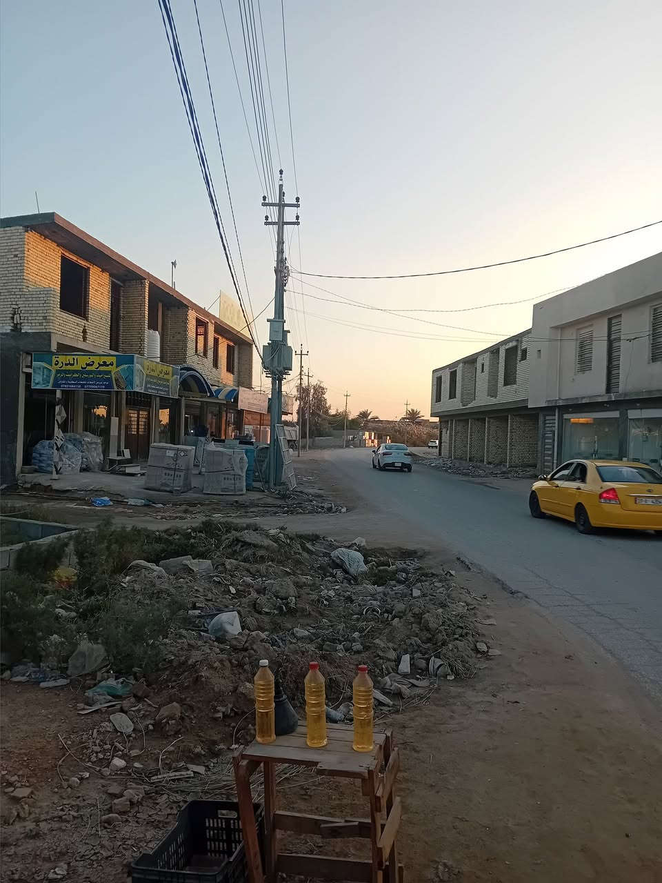 قطعه للبيع ركن جامعت كربلاه مقابيل مجمع الخضراء السكني قطعه سعره 120 وبيه مجال تجاريه سند 25    ***********
