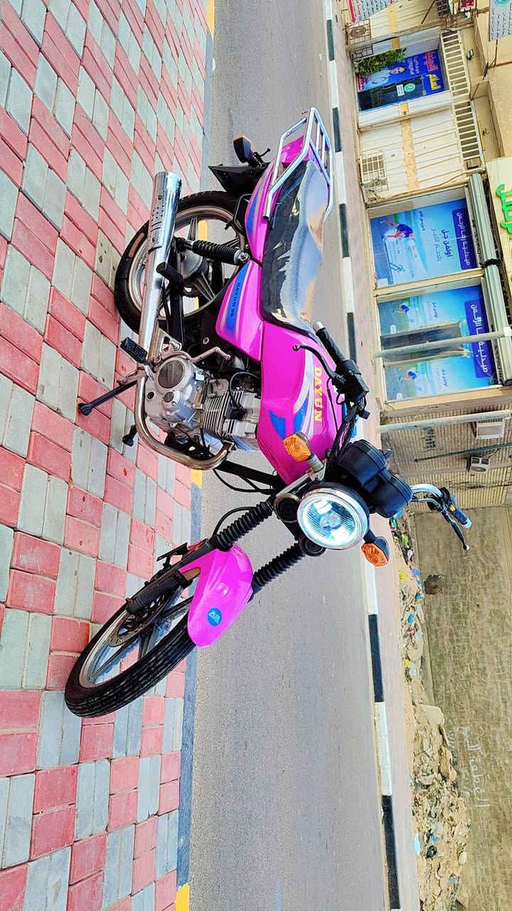 دايون عضم موديل 22 طالعة بل 23
شهر ال 7.  اوراق اصولي وصل معرض بسمي دراجة جاهزة
وكيلهة مكتب حسين السعر 950 كفالة عامة الدراجة عنوان كربلاء ***********
