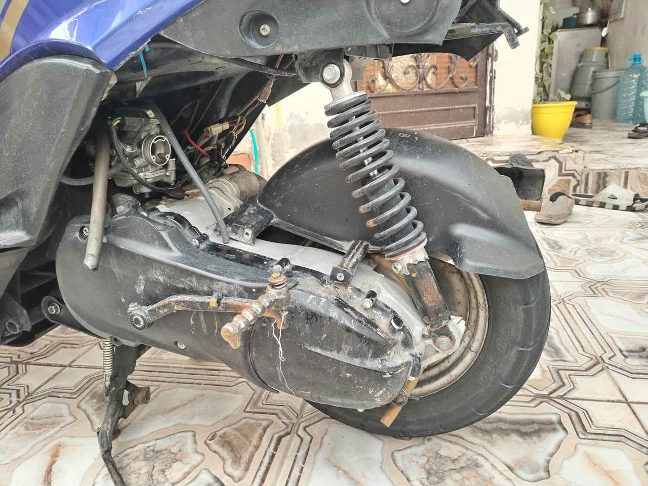 دراجه ماكس جيتي ار ياباني للبيع
دراجه كفرات وتايرات نضيفه فول فول كهربائيات شغاله نكره سلف محرك مفتوح فقط مبدل ولفات فقط لاغيرهه  كابريتر ابلادي 
بيهه صوت فيلز  سعرهه 375 وبيهه مجال بصيط  متوفر خاص ورقم تلفوني ***********
