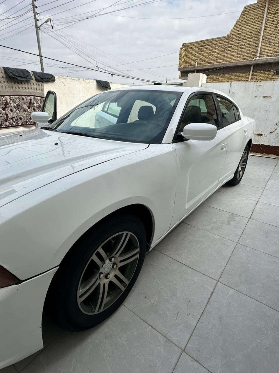 جارجر 2013 وارد كندي كفاله عامه فول مواصفات الفول معروفه  بيه بارد بل جاملغ الأمامي وبارد بل باب فقط رقم بصره سنويه ما منتهيه جاهزه من كلشي كير مكينه حداد تخم تاير مكاني ميسان *********** /هاذ رقم بي واتساب 👈🏻*********** السعر 175 وبيه مجال
