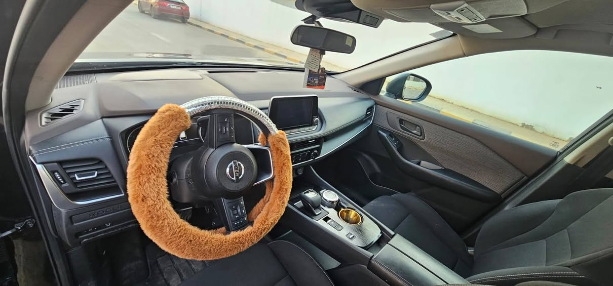 روج 2023  وارد امريكا 
ماشية 59 الف كيلو  

مكانها تكريت

 فور ويل ( AWD )  - رادارت 360 (امامي خلفي جانبي) - تشغيل عن بعد - نقاط عمياء - قطعتين تبريد  - تحديد مسار - كشن كهرباء - مناخ منفصل - اوتو بريك توقف ذاتي امامي خلفي عند الاقتراب من اي جسم ( مانع تصادم ) - بصمة تشغيل وابواب - دخول ذكي  -  اوتو هولد - حساسات  - اوتو ستوب - خمس انظمة قيادة - قيادة ذاتيه  - مثبت سرعة - شاشة تدعم كار بلي + اندرويد اوتو - وبعد بيها هووواي مواصفات 
محرك ١٥٠٠ توربو  3 بستم  ينطي 201 حصان  

سعرها  145 قفل

‌‎للأستفسار هذا رقمي 
***********
