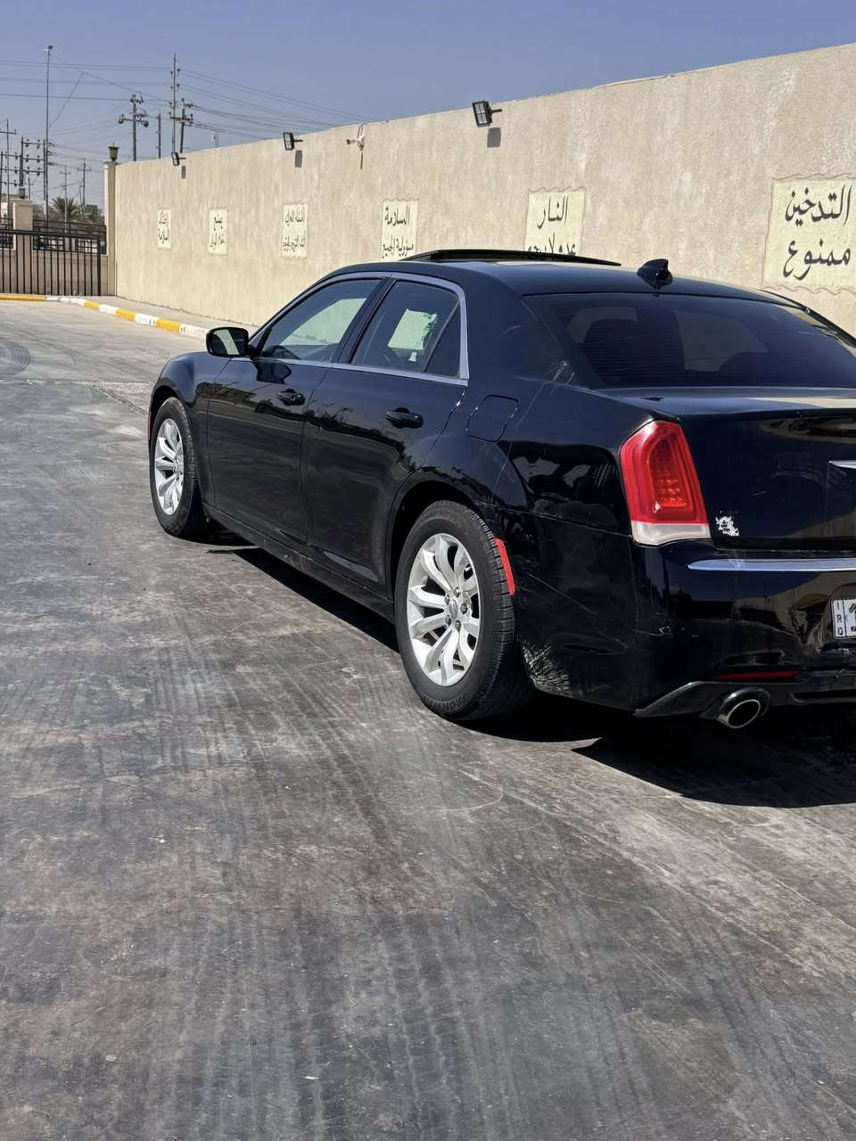 السلام عليكم
اوباما 2016 فول مواصفات c300
السياره بيهه خياسات بلقمارهً
وبيهه تبديل جامل 
بدون دواخل ايرباكاتهه كلهه سليمه 
ماشيه 165 
السعر 160 وبيهه مجال لشراي 

***********
