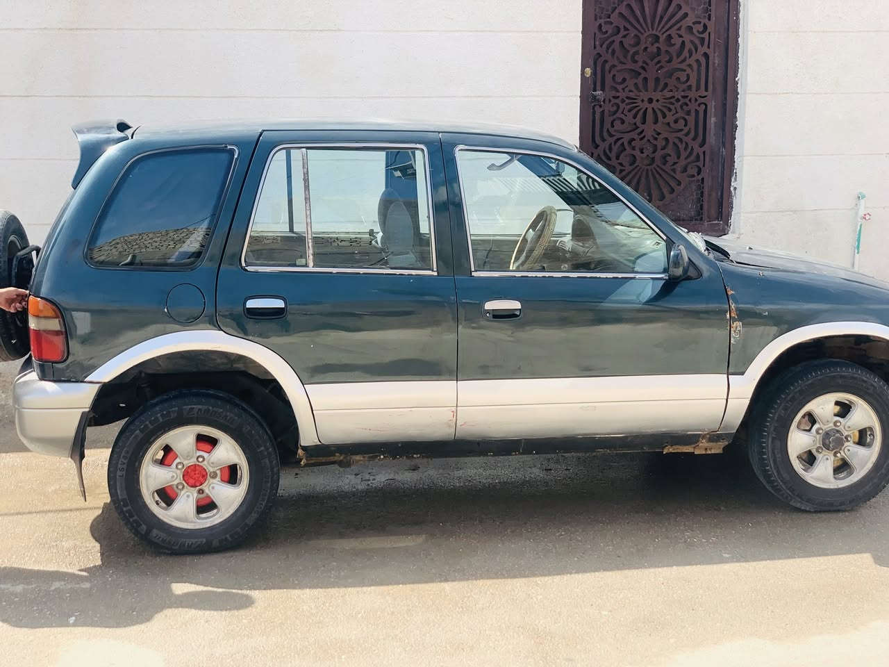 السلام عليكم كيا سبورتج 1994سنويه 2027 رقم بغداد نكليزي بسمي تحويل ثاني يوم سياره كير مكينه مكفولات كهربائيه كله شغاله دشبول كله شغال جديد سعر 36 بي محال عنوان الكوت الصويره *********** ترهم مراوس
