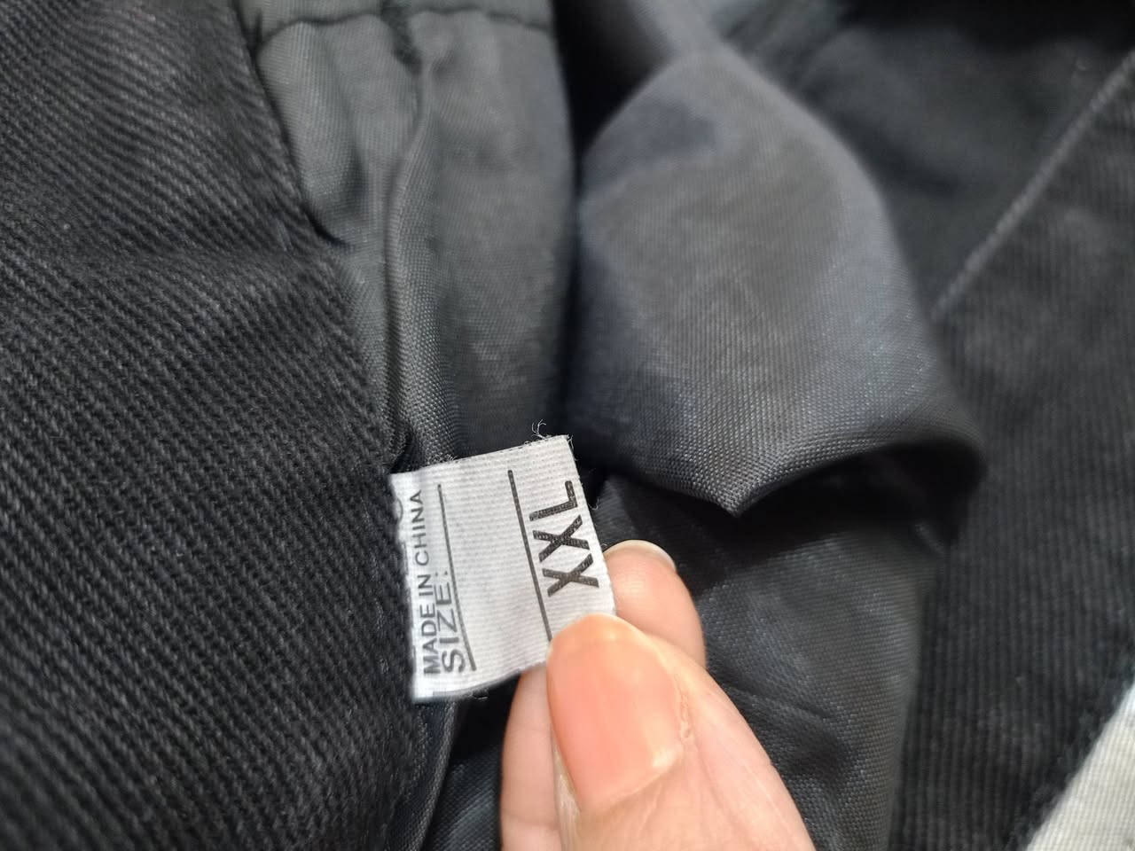 متوفر بنطرون نسائي جينز قياس مرغوب 2Xl السعر 10 وتوصيل متوفر لكل محافظات العراق


**إذا كنت صاحب هذا الإعلان وتريد حذفه لأي سبب، رجاءا أرسل رسالة إلى الدعم الفني**