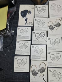 سماعات KZ • ٢٧ قطعة • جملة ومفرد