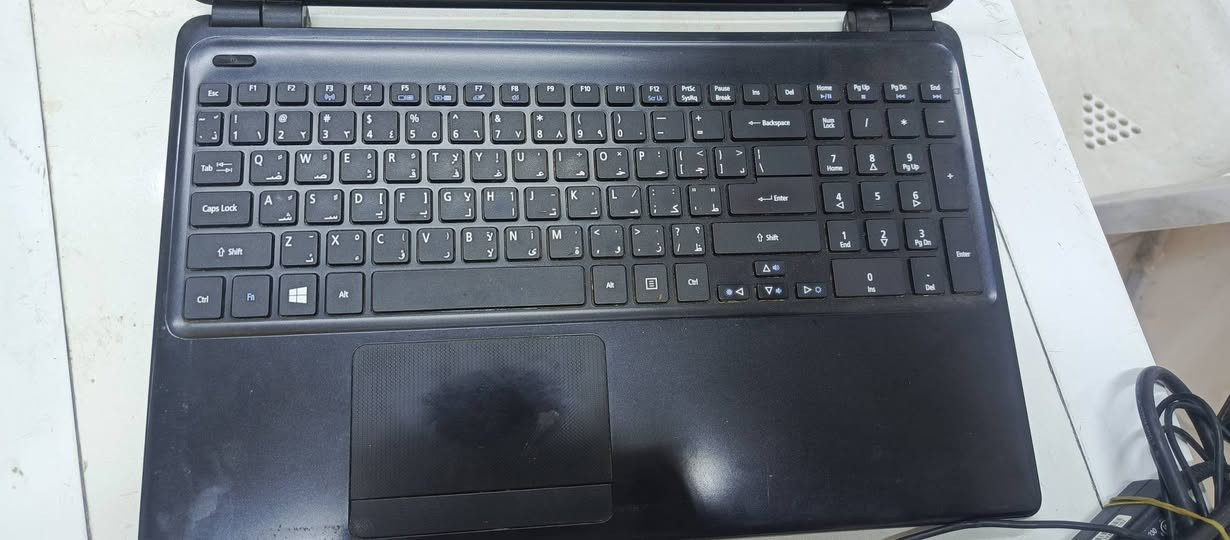 حاسبه ايسر مستعمله بحاله جيده للبيع  للتواصل /***********
