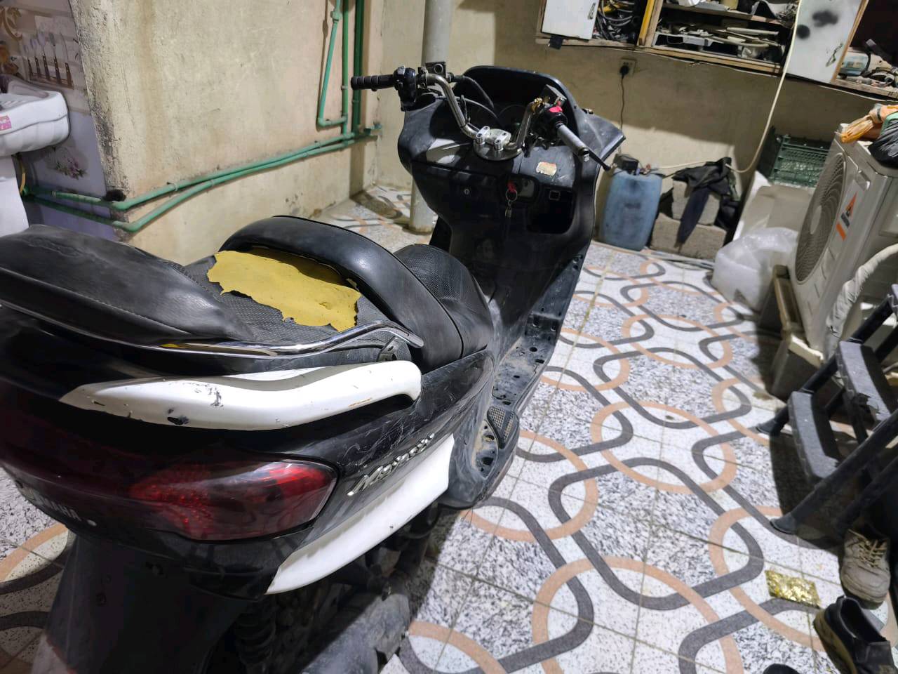 سلام عليكم دراجه ماجستا مراوس أو بيع دراجه شغاله لا مفتوحه ولا كايمه تريد تربط السايد بريك و الرباعيه تربطهم لأن أنه مفلتهن مكاني بصره حيانيه 