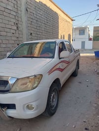 هايلوكس • ٢٠٠٧ • السماوة