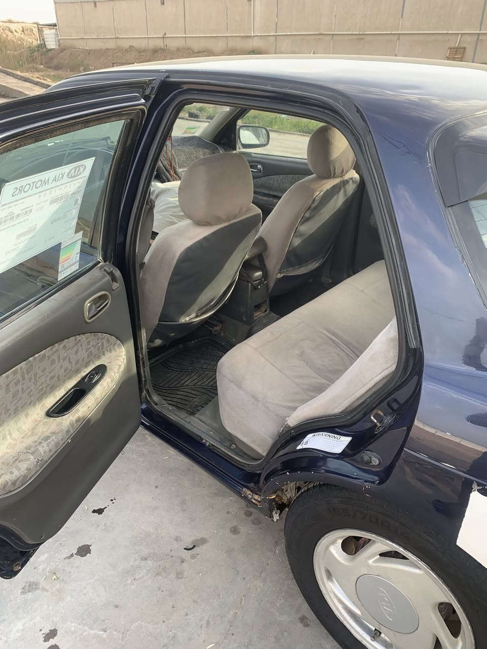 اسلام عليكم سيفيه 95 السياره خير من الله تخم تاير مكينه وكير كفاله لا تنقيص ولا تبخير سعر 36 وبيه مجال لشراي وتدللون بيكم خير وتبشرون *********** مكان السياره اديالى
