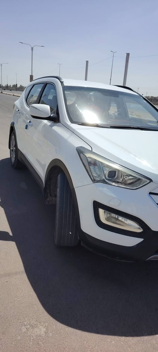 السلام عليكم
سنتافي 14 بيه باب خفليه ربع الباب صبغ وكفاله عامه سياره محرك 2400 4 سلندر 
رقم اربيل دولي وباقي جاهزه مكاني نجف 

*********** النجف, العراق
