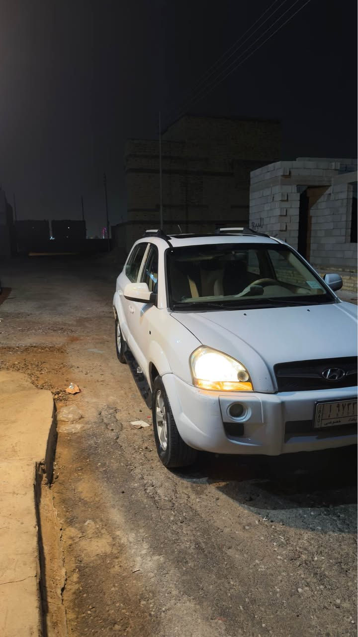 السلام عليكم 
سياره توسان 2009 ابيض رقم بغداد
السياره 6 سلندر v6 وارد خليجي
فتحة سقف شاشه كبيره كاميرا 
ضررها تبديل باب السايق والجاملغ الايمن
السعر 115 وبيها مجال

المكان بصره البصرة, العراق


**إذا كنت صاحب هذا الإعلان وتريد حذفه لأي سبب، رجاءا أرسل رسالة إلى الدعم الفني**