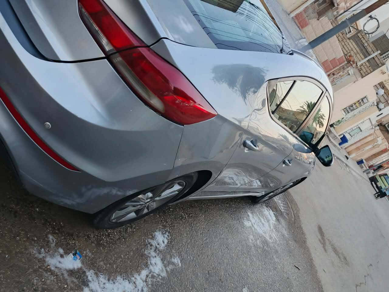 سلام عليكم
للبيع الانترا موديل 2017 
السياره رقم بابل بسمي 
كير محرك تبريد ثلج 
السياره المحرك بي صوت قليل اثناء الاشغيل فقط 
مكاني النجف مكلف بل نشر الشراي يتصل ***********
السعر 117 وبيها مجال قليل السونار موجود بل منشور
