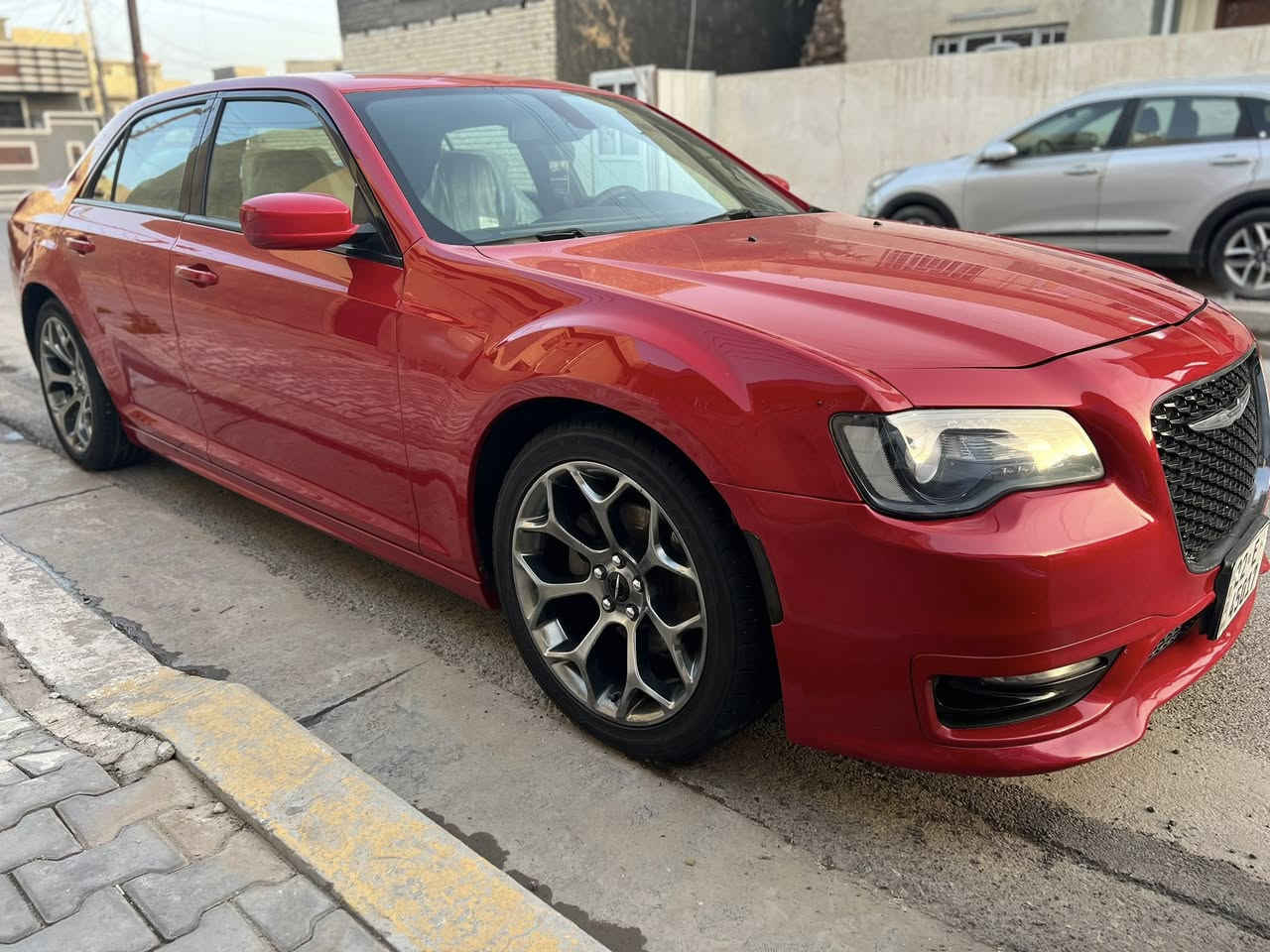 السلام وعليكم للبيع فقط اوبامة 2017 S كندية كلين كفالة عامة بدون حادث بيهة صبغ فوك قبق بانزين شي قليل فول مواصفات سنوية ورقم وهزة كلة جديد بغداد المحمودية السعر 240 وبيهة مجال ***********
