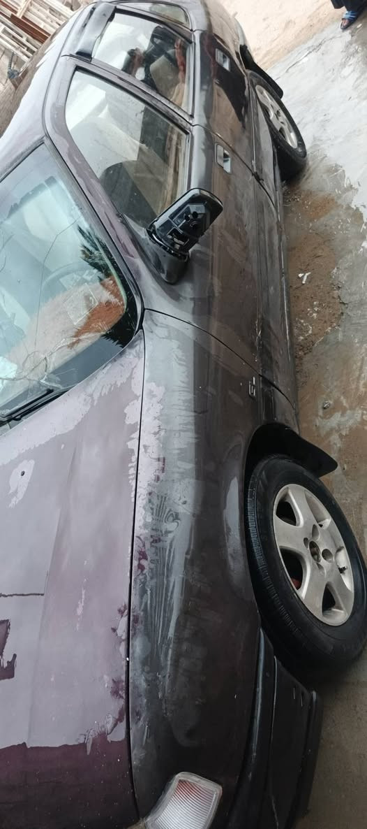 سلام عليكم اوبل فكتره موديل ٩١رقم انبار سنويه مشروع وطني محرك نضيف 1800كير عادي داخل نضيف تخم تاير ويل كب كهربايات كله شقاله السياره جاهزه السعر 25وبيه مجال الهاتف ***********////***********مكان السياره الفلوجه الصقلاويه واتساب عل كورك
