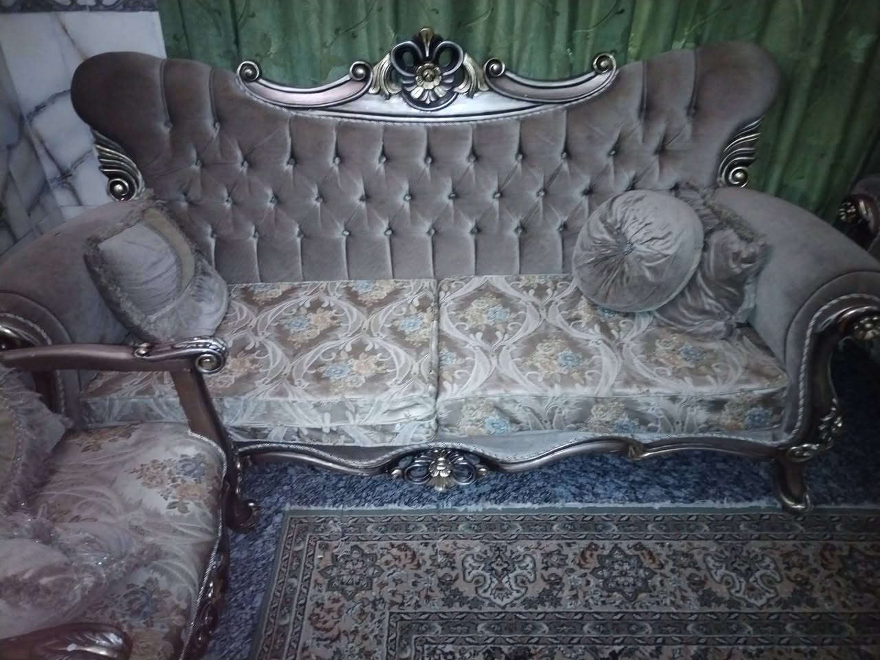 تخم قنفات تركي ضد الماء نظفي كلش ويحتوي عل 8 مقاعد السعر 800الف وبي مجال بسيط ***********
