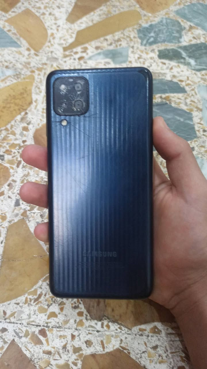 سامسونج M12 الذاكره 128
بس بفطر واحد بالشاشه والكاميرات الاربعه مكسورات 
السعر 60,000 الذاكره 128


**إذا كنت صاحب هذا الإعلان وتريد حذفه لأي سبب، رجاءا أرسل رسالة إلى الدعم الفني**