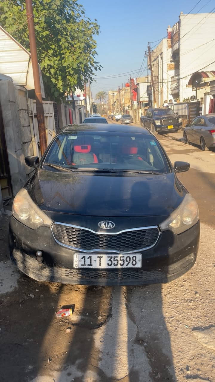 السلام عليكم كيا فورتي وارد امريكي 2016  سياره ابسمي  جاهزه مابيه نقص  السياره حادثه  جاملغ  الايسر وبيه رش باب وبيه  بارد  عارضه  95  مكاني المشتل   للستفسار ***********
