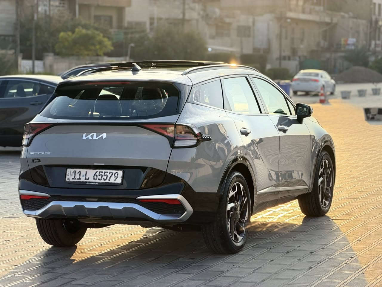 ياالله
السلام عليكم كيا سبورتج 2023 SX برستيج وارد امريكي

Kia Sportage Sx-Prestige 2023 2.5L

حجم المكينه : 2500     
             ماشيه : 19 الف ميل  
           الايرباك : دركه 
الضرر : تبديل باب وجاملغ نفس الون البنيد انطخ بالشحن صبغته 

#المواصفات
1. شاشه كبيره
2. بصمه
3.بنوراما 
4.تشغيل عن بعد 
5. كامرات 360
6. رادارات جانبيه
7. رادار امامي
8. لايتات لد 
9. بكلايت لد 
10. كشنات جلد بقلاوه
11.هيترات بالكشنات حار بارد
12. ويل كب 
13.اشاير بالمري
14.كيجات دجيتل 
15. قطعتين تبريد 
16. تبريد بيانو 
17. تحكم 
18. نظام سبورت ايكو عادي
19. تو ويل
20.ايقاف ذاتي اوتو ستوب
21.حساسات خلفي امامي
22. اوتو هولد 
23. نظام منحدرات 
24. كشنات كهرباء
25. شحن وايرليس 
26. كشافات
27.كشن السايق ميمري 

🟩 السعر  _ الطلب في التعليقات سيأتي إليك مباشرة

تفاصيل اكثر هذا رقمي *********** تحياتي 
مكاني بغداد حي الجامعه
