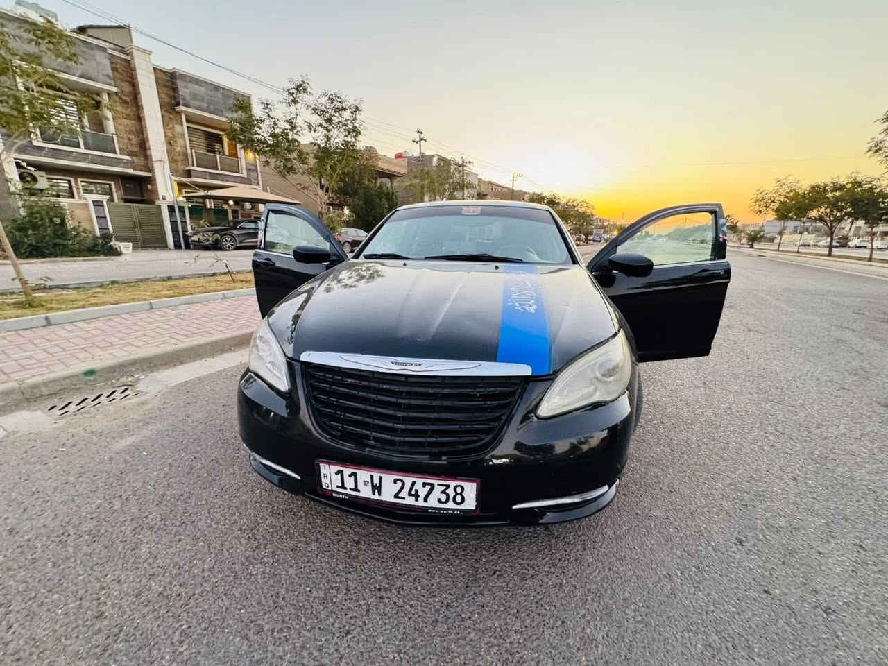 اسلام عليكم للبيع 200C
موديل 2013 حادثه جاملغ وبنيد فقط

كير مكينه صدر تخم تاير كله جديد 

منضومة تبريد كله جديد 

العنان بغداد شهداء البياع 

السعر 60 وبيه مجال حك الجيه
***********
