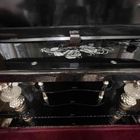 ميز بلازما • نظيف • سعر مناسب