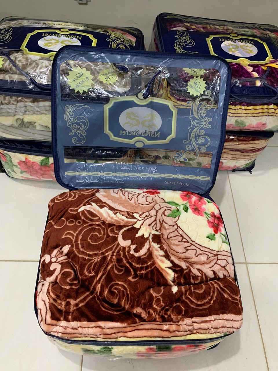 بطانية : بيانكا 🧶✨
الوزن : 6ك 
الكرتونه : 5 قطع 📦🔢

جملة من اول كرتونه 🏷️🛒
للطلب 01026278180 📞📲
تليجرام المكتب https://t.me/ketecar


**إذا كنت صاحب هذا الإعلان وتريد حذفه لأي سبب، رجاءا أرسل رسالة إلى الدعم الفني**