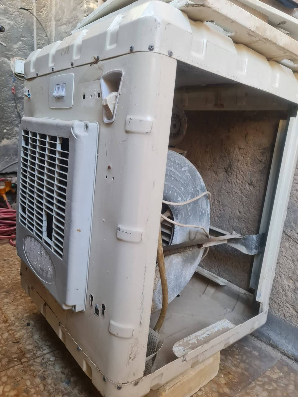 مبرده لبيع حجم ٢٠٠٠ حجم الوسط سعرهه ١٠٠ وبيه مجال مكان بغداد الغزاليه


**إذا كنت صاحب هذا الإعلان وتريد حذفه لأي سبب، رجاءا أرسل رسالة إلى الدعم الفني**
