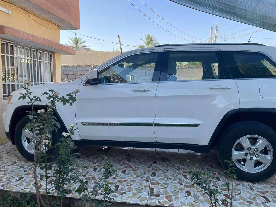 بيع او مراوس 
جيب لاريدو 12 رقم شمالي ب اسمي كفاله عامه السياره بدون حادث كلين ب 178 وبيها مجال


**إذا كنت صاحب هذا الإعلان وتريد حذفه لأي سبب، رجاءا أرسل رسالة إلى الدعم الفني**