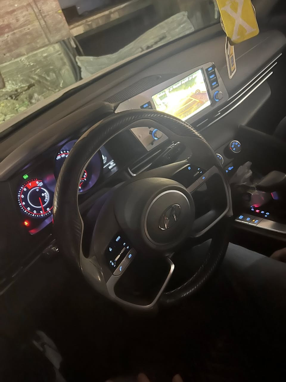 هونداي النترا ٢٠٢١ خليجي
محرك 2000
فول مواصفات
فتحة سقة 
مري شفط
اشاير بالمري
حساس امامي خلفي
جنطة ذكية
شاشة كاميرا
ماشية ٧٨٠٠٠
مابيها صبغ ابد
بيها شخوط وكم رصعة بالقمارة فقط 
وكالة او تحويل 
السعر ١٥٣


**إذا كنت صاحب هذا الإعلان وتريد حذفه لأي سبب، رجاءا أرسل رسالة إلى الدعم الفني**