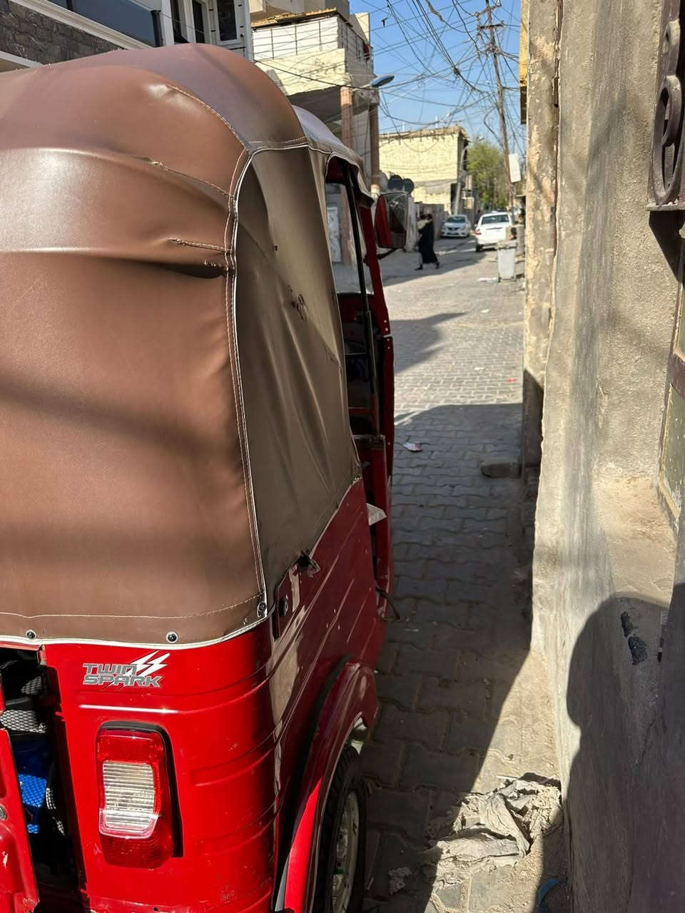 السلام عليكم تكتك 2020مرقم بغداد بسمي تحويل ثاني يوم رقم انكليزي التكتك بيه ضربه بلغد مصلحه على البارد المكينه مكفول الكهرائيات خير من الله المكان بغداد الجديده للاستفسار ***********
