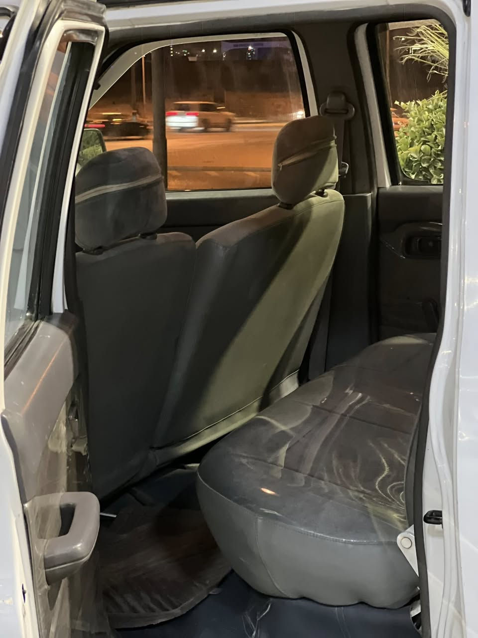 سەرەتا بە ناوی خوا نیسان پیکاب مۆدێل ٢٠٠٢ ئاڕمی پلاسیک سلێمانی تەبرید پاوەر ٣ پارچەی ڕەشە هەموو گیانی بە شەرت بێ تەقەو ڕەقە سەیارەکە فەحس و هەزەی تازەیە ٤ تایە و ویلی لۆکی لەژێرە سعری ٨٥ گەڵاو معملە شووێن سلێمانی(***********)  (***********) (***********)
