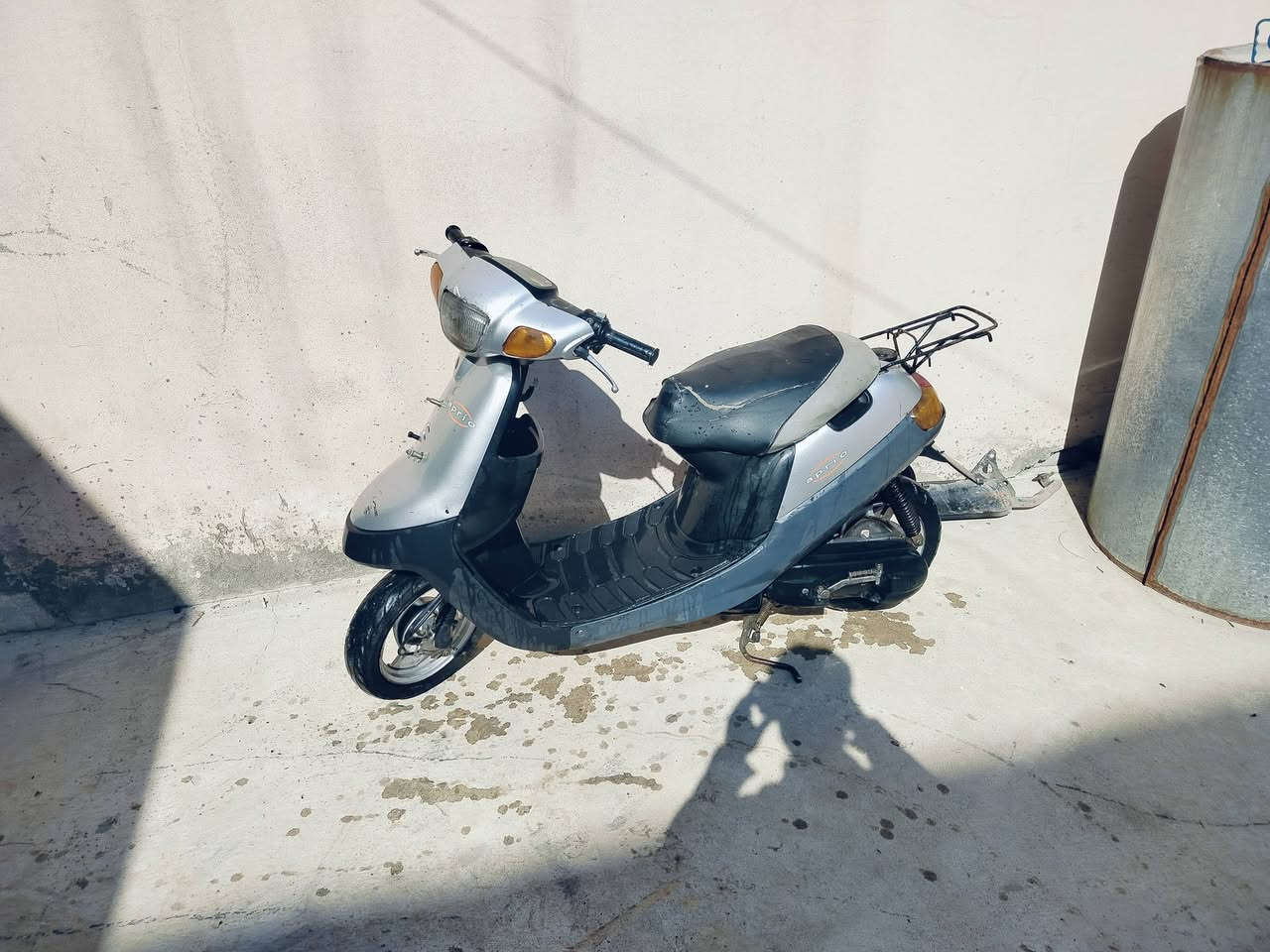 ماطور بوتين دبس سكريتا شغاله بس نبدل بستن 275 وبيها مجال ***********
