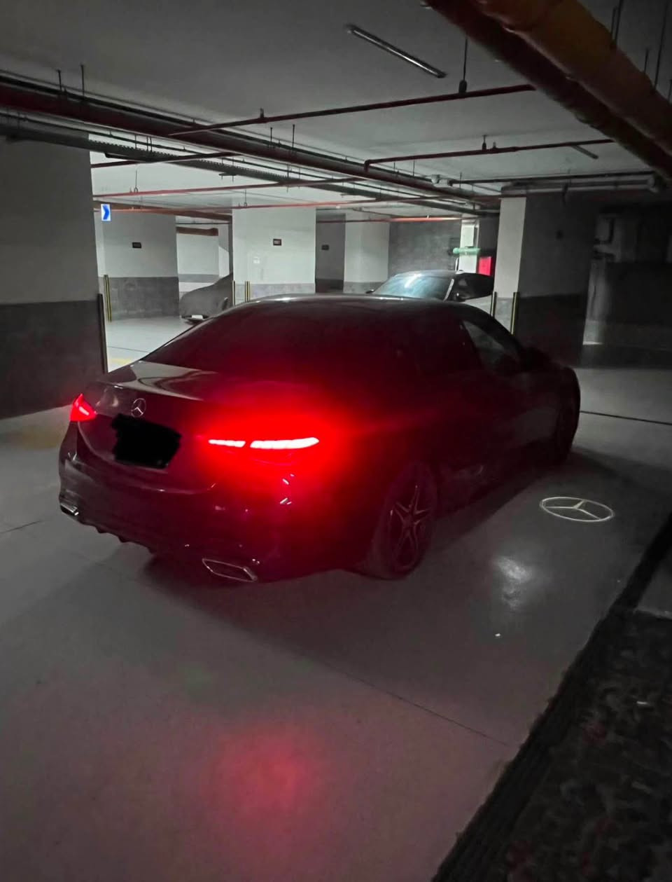 Mercedes Benz C180 AMG 2023 🩶🔥

▪️ 29,000 KM
▪️ Protection Film
▪️ Night Package
▪️ 360° Camera
▪️ Blind Spot Assist
▪️ Keyless Start
▪️ LED High Performance Headlamps
▪️ Full Electric Seats
▪️ Memory Seats
▪️ Ambient Light Plus
▪️ Heated Seats
▪️ Apple CarPlay & Android Auto
▪️ بدون بانوراما
▪️ اللون: Graphite Gray

العربية حالة ممتازة جدًا — مالك أول
معاينة بالإسكندرية 📍

للتواصل خاص أو اتصال 📩☎
0️⃣🔟4️⃣4️⃣4️⃣1️⃣8️⃣5️⃣5️⃣5️⃣
010444185555 القاهرة الجديدة, القاهرة


**إذا كنت صاحب هذا الإعلان وتريد حذفه لأي سبب، رجاءا أرسل رسالة إلى الدعم الفني**