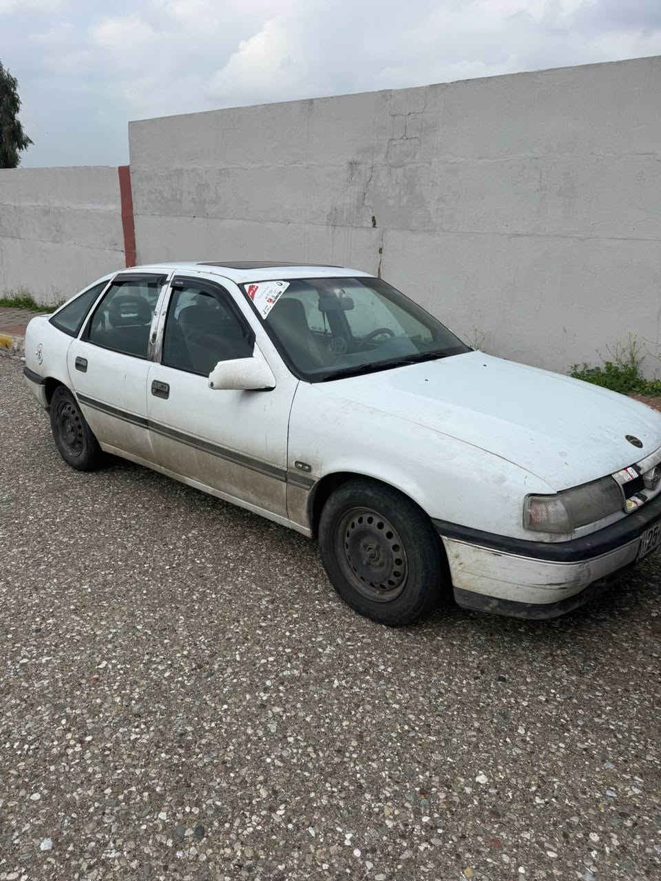 اوبل فكتره حجم 20 
موديل 90 
سنويه لحد 2027 دفتر بانزين موجود 
كير اوتو شرط التحويل رقم جديد سياره كامله مناقصها شي سعر 40 وبي مجال قليل المكان كركوك 
للاتصال *********** كركوك, العراق
