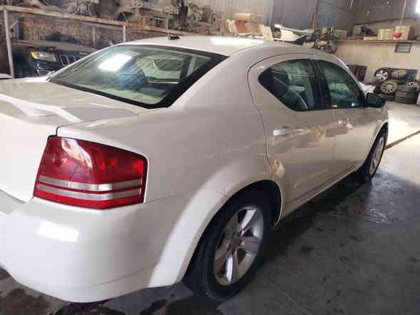 دوج افنجر 2008 رقم بغداد
محرك كير نضيف
حداديه +اذاين محرك جدد
دواخلها نظيفه كلش
تايرات نص عمر
تبريد فقط كمبريسر 
كهربائياتها شغاله بدون جطل ولا كتف خارجي
صبغ عام توني صابغها جماليه فقط
حادث امريكا باب وجاملغ خلف السايق 
مكان السياره كوت 
سعر 65 وبيها مجال 
للاستفسار اتصل على الرقم غير متواجد ع الفيس
***********
