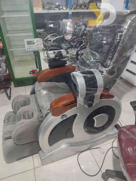 جیهازی شێلان یان مەساج ئەوروپی 12 جۆرشێلانی هەیە.گەرمی هەیە.ئیشپێکردنی شاشەیە بەدڵی خۆت جۆری شێلان دیاری دەکەی  بۆ نرخ نامە بنێرە بۆ مەسج یان ڤایبەر.شوێن.سەروچاوە*********** رانية
