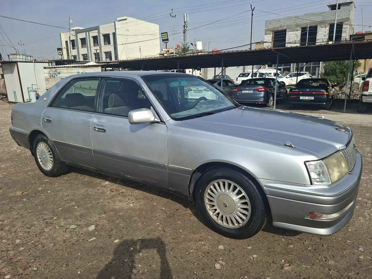 السلام عليكم /راس الثور افلات م 1997 (نقل جثه) مكفوله من الكص بيها طخات بصيطه مكينه بيها تبخير من الكزوز كير حلو حداديه وصط كهربائيات شغاله رقم بصره السعر 55 قابله للمراوس حسب القناعه المكان بصره مركز ***********
