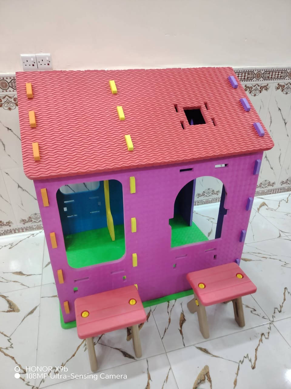 بيت العب أطفال فلين مضغوط باله تريد تفضل موجود توصيل كل العراق
قياسات موجود بالفيديو


**إذا كنت صاحب هذا الإعلان وتريد حذفه لأي سبب، رجاءا أرسل رسالة إلى الدعم الفني**