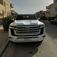 تويتا لاندكروز موديل 2023   مكفول كفالة عامه  مواصفات VXR twin turbo  ...