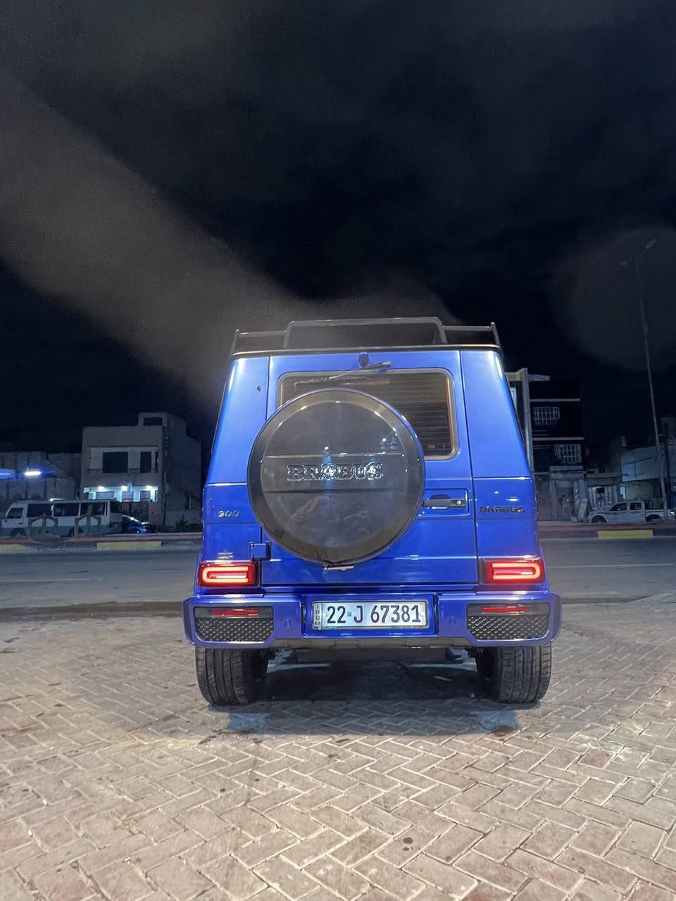 السلام وعليكم جي كلاس 63 موديل 2017 اصل سياره جديده وجاهزه اي نقص مابيها محدث للجماليه برابوس تحديث درجه اول وغراض كله اصلي وكلهن كاربون الياف حقيقي السياره اربيل سنويه هزه كله جديد تحويل نفس اليوم للبيع مكان السياره بغداد الاعضميه اي استفسار اتصل ***********
