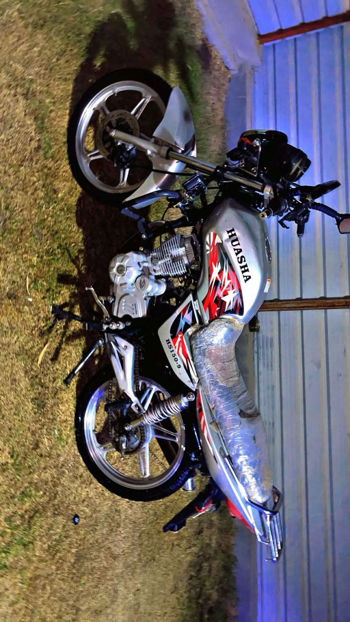 هيوشه موديل 18  أوراق مابيه بس مكاتبه كلشي شغال بيه هندر صلف نقصه أشياء بسيطه المكان عامريه الفلوجه الاستفسار***********
